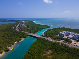 Fototapeta na wymiar aerial view from Punta Nizuc, Cancun Hotel Zone, Mexico
