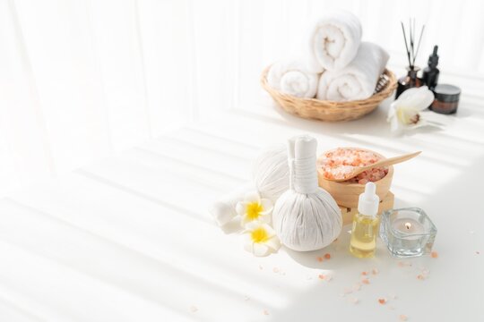 Medspa Bilder Durchsuchen 35,759 Archivfotos, und