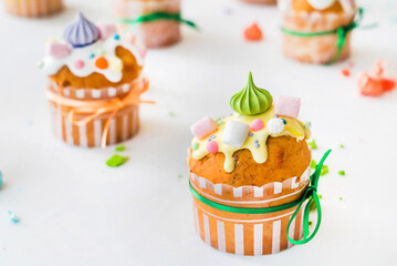 Easter cupcakes  on the table