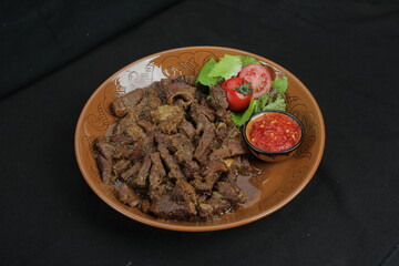 o'zbek va yevropa taomlari, restoranlar uchun, taomnoma, go'sht, baliq, souslar, tushlik, sho'rvalar