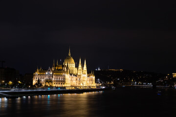 Fototapeta na wymiar Budapest night view.