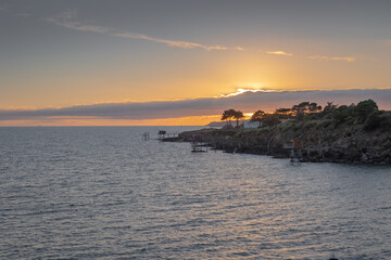 Bord de plage, coucher de soleil, Pornic France