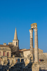 Ruines du Théâtre antique d'Arles, au coeur de la ville
