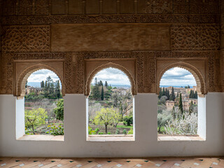 Beautiful interior design and ornaments of Granadas Alhambra - obrazy, fototapety, plakaty