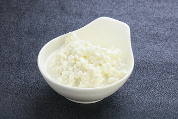 Dietary granulated cottage cheese for breakfast
