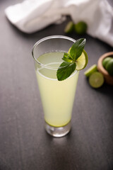 Homemade lemonade with organic lemons and mint, a popular refreshing drink in many countries. in Mexico it is part of their traditional Aguas Frescas, where it is called Agua de Limon.