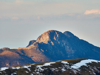 Peñas de Aia atardecer