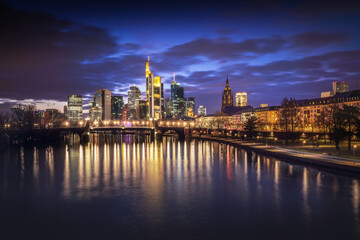 Fototapeta na wymiar Frankfurt skyline at night - Frankfurt, Germany