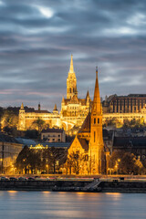 Obraz premium Buda side of Budapest at night, Hungary. Night illumination in Budapest