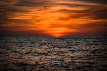 Fototapeta premium sunset over the sea