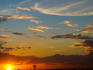 alegre atardecer
