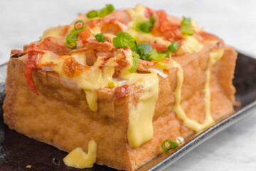 チーズとキムチの厚揚げ焼き