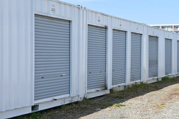 Obraz premium The rental self storage room unit. This is a rental storage space for temporary or long-term luggage storage, popular for outdoor and sporting goods, as well as books and off-season clothing.
