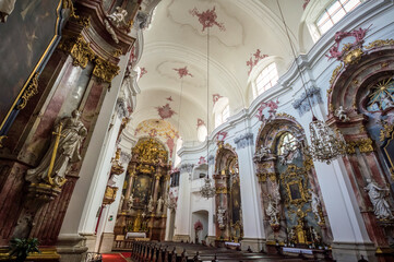 Fototapeta na wymiar Katholische Kirche Catholic Church in Linz, Austria