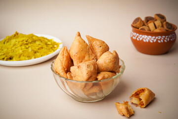 Front View Chinese Samosa in Bowl
