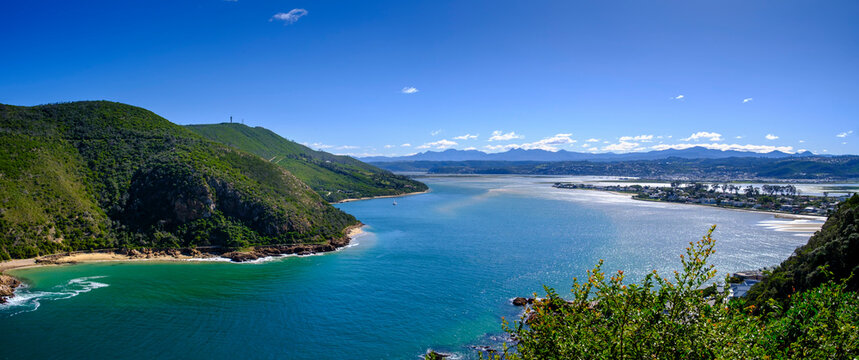 South Africa, Eastern Cape, Panoramic view of Knysna Lagoon