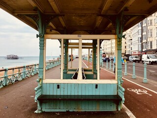Bench hut by the beach 