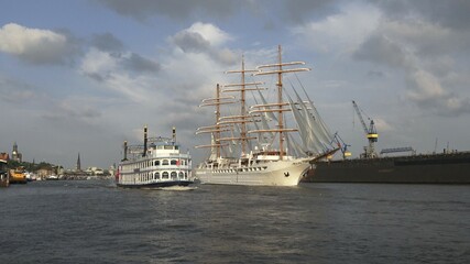 Naklejka premium Sailing Ship Paddle Steamer