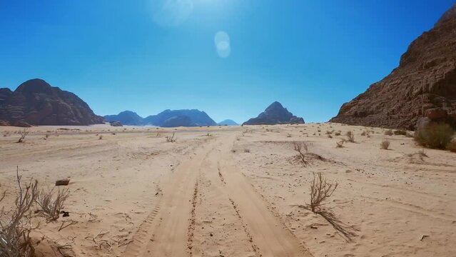 the sandy roads of wadi rum
