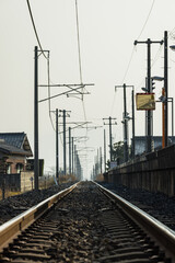 Fototapeta na wymiar 日本　香川県を通るJR四国予讃線の比地大駅のホームと線路