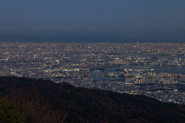 日本　兵庫県神戸市の六甲山天覧台から眺める神戸と大阪の夜景