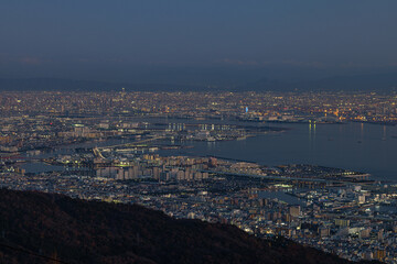 日本　兵庫県神戸市の六甲山天覧台から眺める神戸と大阪の夜景