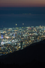 日本　兵庫県神戸市の六甲山天覧台から眺める神戸市街地の夜景