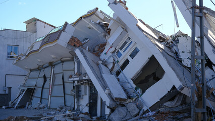 Structures heavily damaged in Turkey 2023 earthquake.