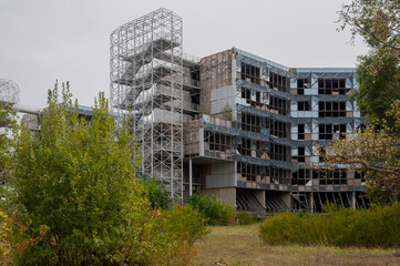 architecture, building, house, city, town, urban, wall, exterior, old, landmark, home, construction, travel, europe, facade, residential, apartment, street, downtown, window, cityscape, historic, new,