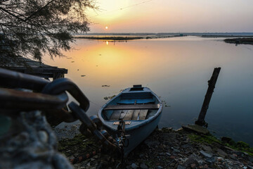 tramonto nel parco del delta del Po