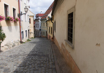 Straße mit Kopfsteinpflaster in Bratislava