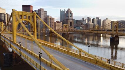 Pittsburgh bridge over river - obrazy, fototapety, plakaty