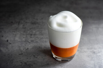 Thai tea latte