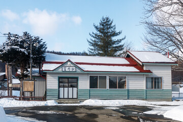 北海道むかわ町、旧国鉄富内線富内駅【1月】