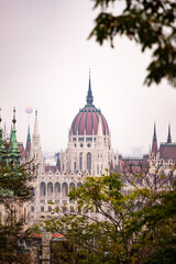 Obraz premium Budapest beautiful view with Hungarian parliament building.