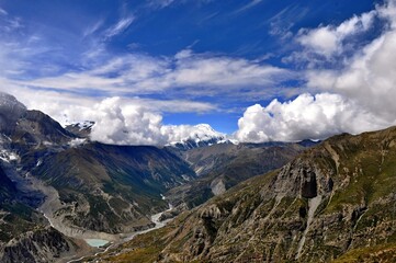 View of the Marshyangdi (Marsyangdi) River valley. Rocky valley of the Marshyangdi river with blue sky in the background. Manang District, Nepal, Asia.