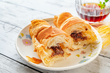 コーヒーとクロワッサン