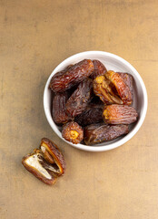 Raw Organic Medjool Dates (Kurma in Indonesia). It's also Ramadan 