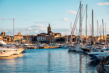Obraz premium Altstadt Alghero in Sardinien
