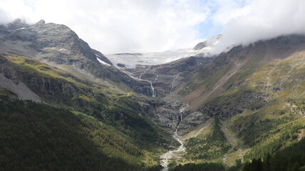 Fototapeta na wymiar Palü Glacier valposchiavo