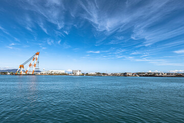 Fototapeta premium 静岡県焼津市にある大井川港 