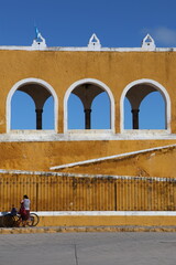 Fototapeta premium Convento de San Antonio de Padua en Izamal México 