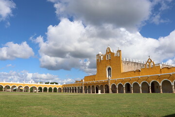 Hermoso día en el Convento de San Antonio de Padua
