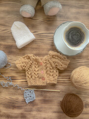 Fototapeta na wymiar knitting yarn and knitting needles