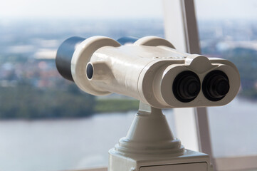 coin operated binoculars