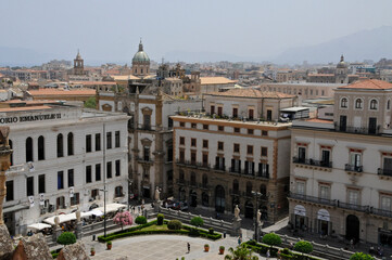 Fototapeta na wymiar Blick von der Kathedrale von Palermo