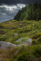 Fototapeta na wymiar ireland, ring of Kerry, westcoast, mystical landscapes, valley, clouds, rocks, 