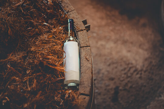 Botella sobre mosto para mezcal o tequila