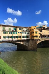 Fototapeta na wymiar Vecchio Bridge, landmark of Florence