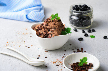 Black Bean Chocolate Ice Cream, Vegan Dessert